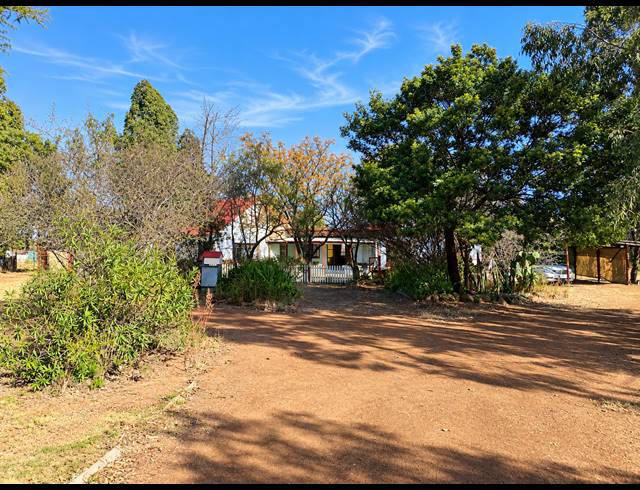 3 BEDROOM HOUSE FOR SALE IN DE DEUR